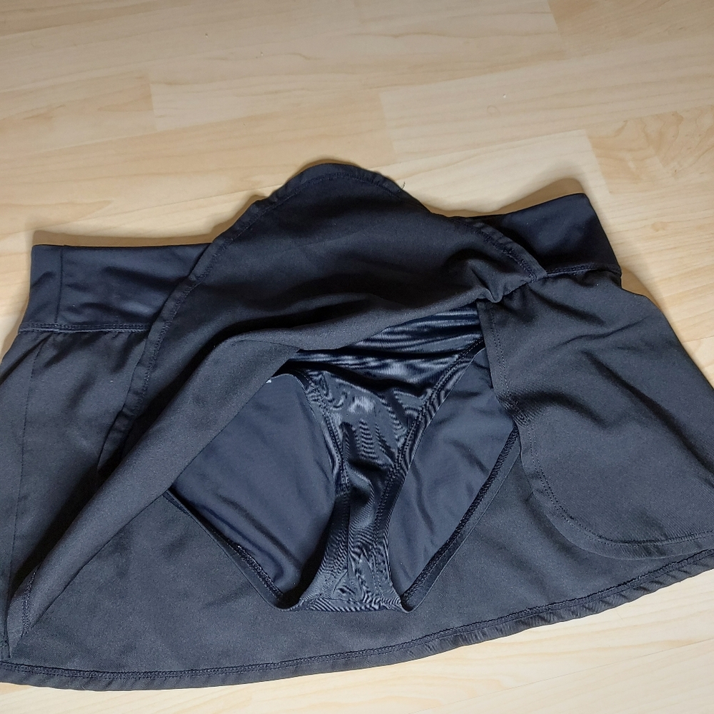 Nike Black Mini Athletic Skirt - Picture 3 of 7